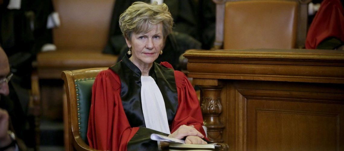 ©Thomas Padilla/MAXPPP - Paris FRANCE 03/03/2014 ; AUDIENCE SOLENNELLE D' INSTALLATION DE LA PROCUREUR DE LA REPUBLIQUE FINANCIER, ELIANE HOULETTE DANS LA SALLE D' AUDIENCE DE LA PREMIERE CHAMBRE DU TRIBUNAL DE GRANDE INSTANCE DE PARIS. (MaxPPP TagID: maxnewsworldthree444873.jpg) [Photo via MaxPPP]